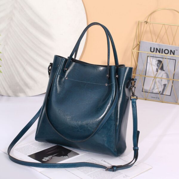 European Genuine Leather women Shoulder Bag - Image 3